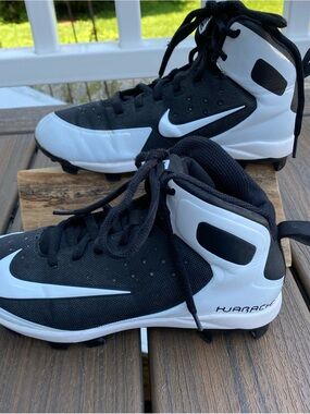 Nike Alpha Hurache Pro Mid Black & White Cleats